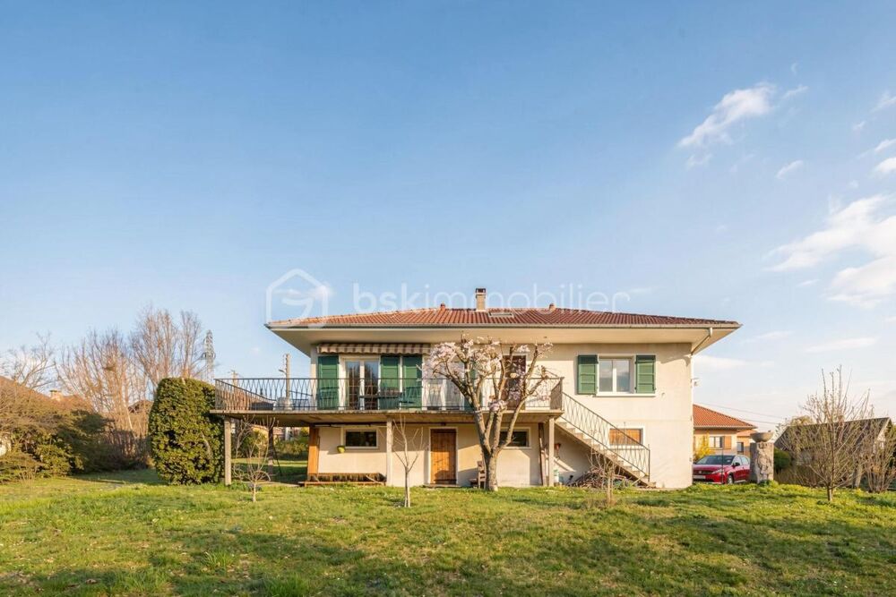 Maison avec 1487m2 de terrain