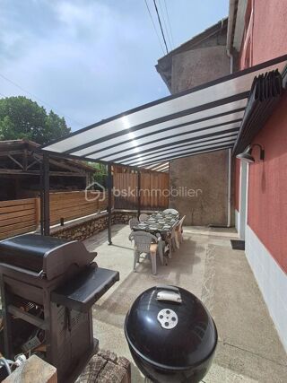  Propriété/château à vendre 8 pièces 218 m²