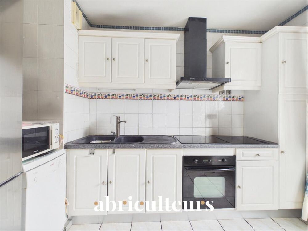 Vente Appartement Appartement de 2 pièces avec un grand balcon en vente à Bron/Avenue Franklin Roosevelt (69500) Bron