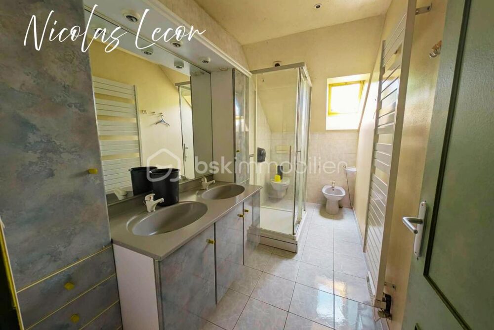 Maison de 195 m² à Vignoux-Sur-Barangeon