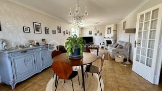  Villa � vendre 9 pi�ces 280 m�