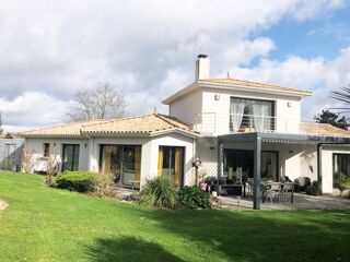  Maison  vendre 6 pices 177 m