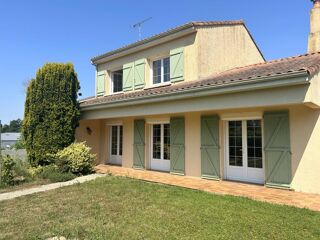  Maison à vendre 7 pièces 165 m²