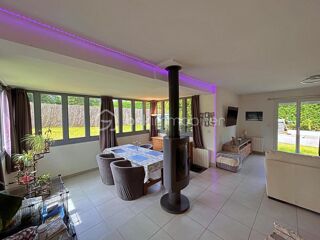  Villa à vendre 6 pièces 168 m²