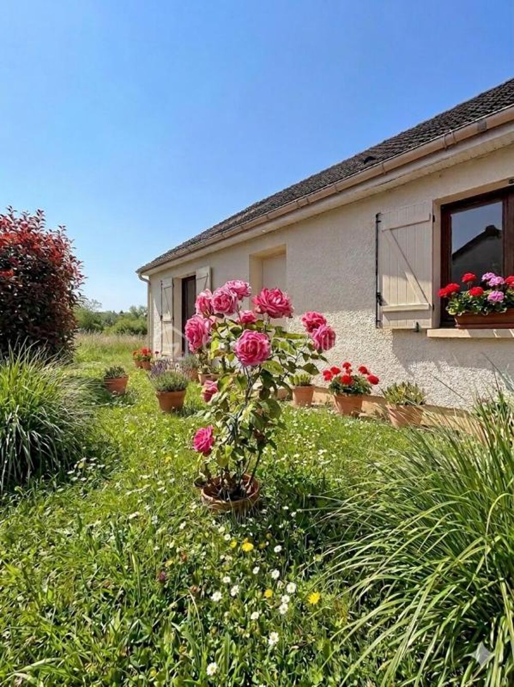 CHANTELOUP-LES-VIGNES - MAISON FAMILIALE DE PLAIN PIED 5 PIECES