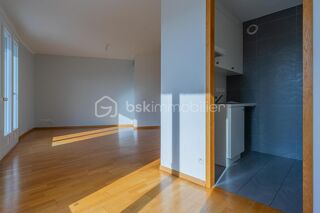  Appartement à louer 3 pièces 66 m²
