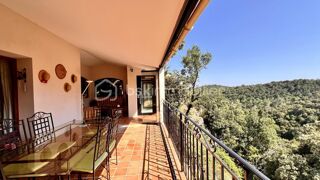  Villa à vendre 8 pièces 243 m²