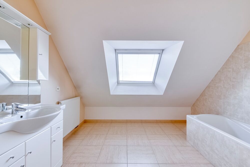 à vendre  Maison Bouchemaine (49080)