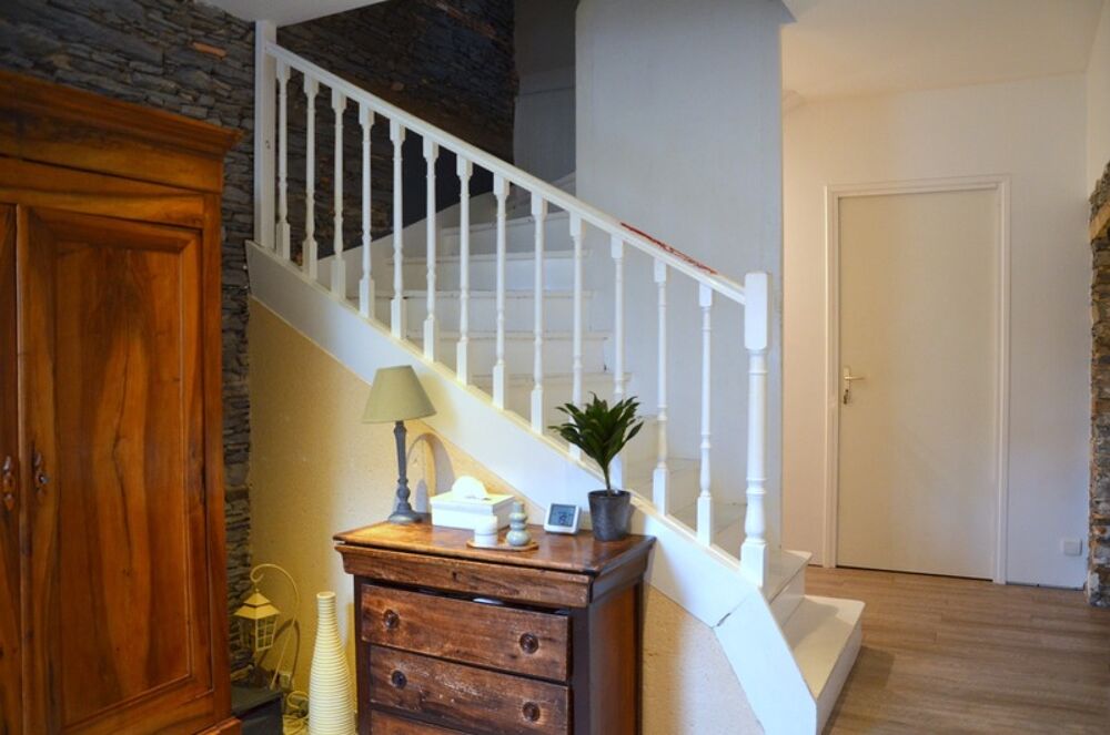 Maison 9 pièces et studio  Candé (49)