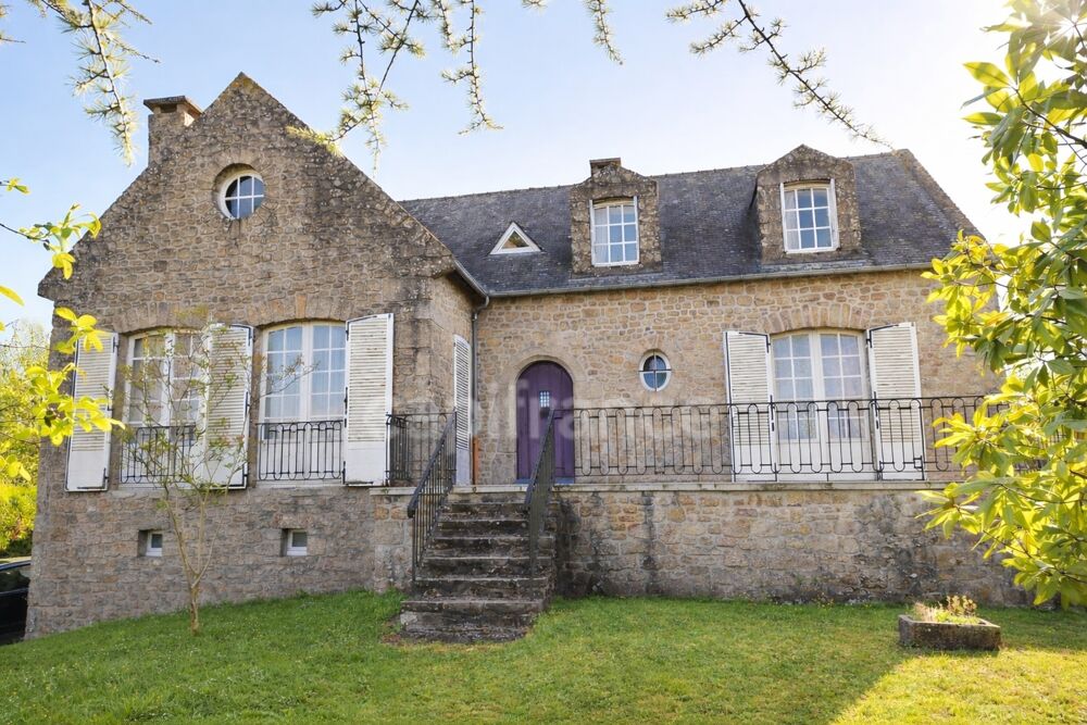 Vente Maison Maison à vendre 11 pièces MAYENNE (53) Mayenne