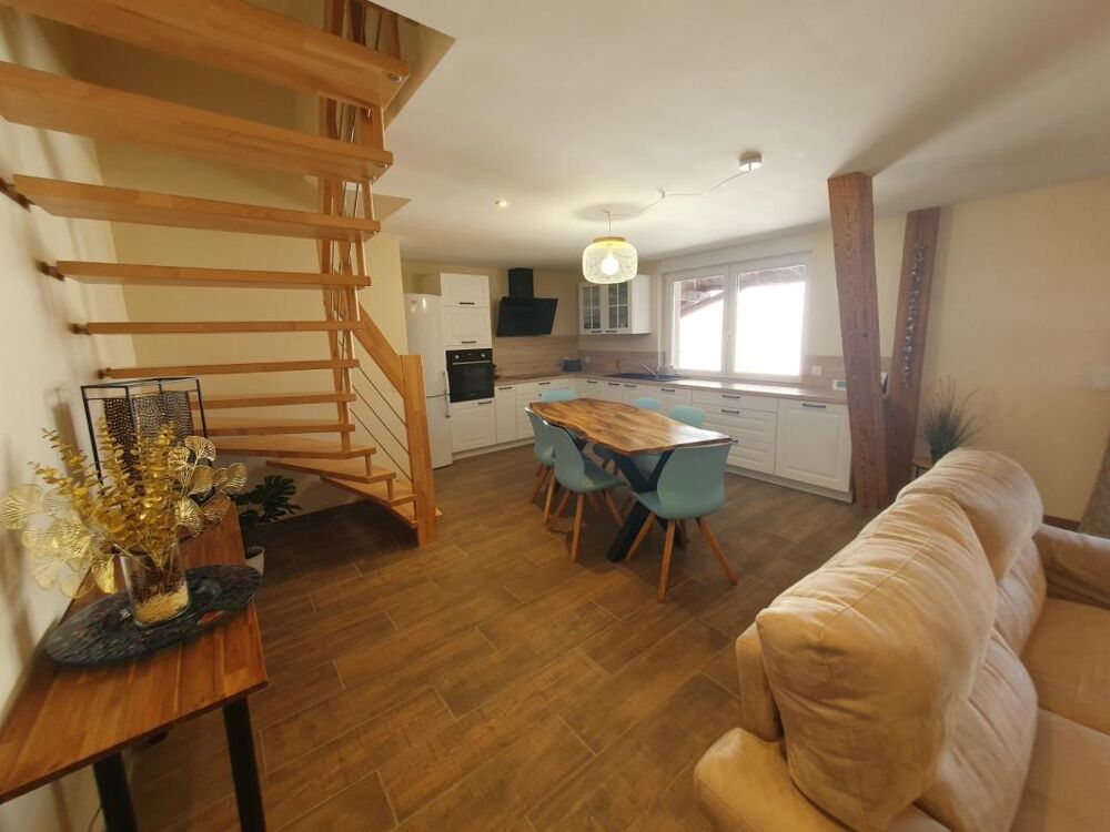 Location Appartement À LOUER – Superbe triplex contemporain de 112 m² habitables (126 m² au sol) à STUTZHEIM Stutzheim offenheim