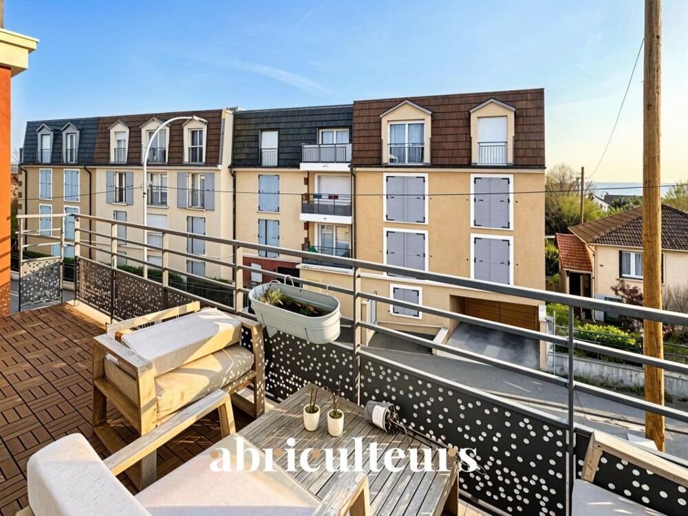 Appartement coup de coeur : au dernier étage avec balcon plein Sud en vente à Plessis-Bouchard (95130)