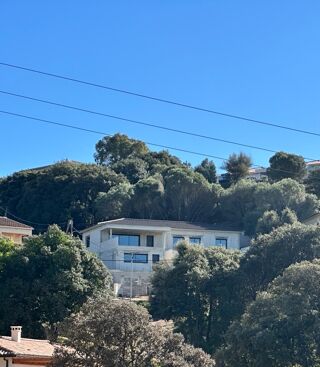  Villa  vendre 5 pices 182 m