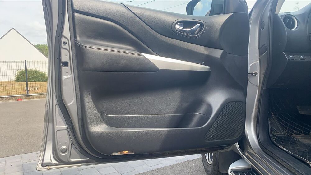 Navara NP300 2.3 dCi 190 4WD BVA Double Cabine Tekna+ 2019 occasion 59870 Vred