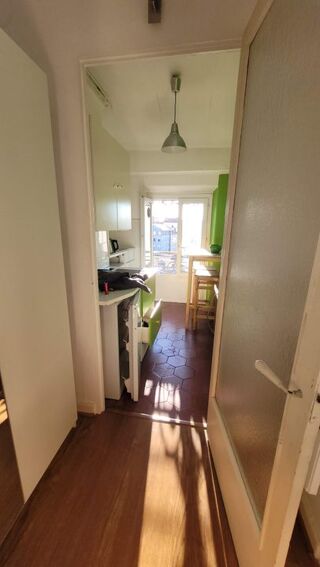  Appartement à louer 1 pièce 28 m²