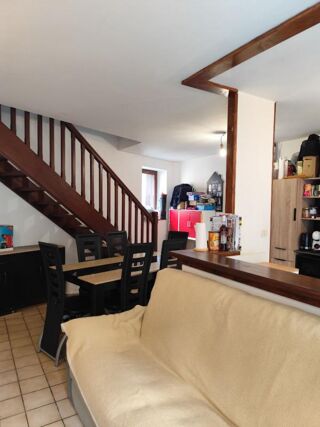  Immeuble � vendre 10 pi�ces 155 m�