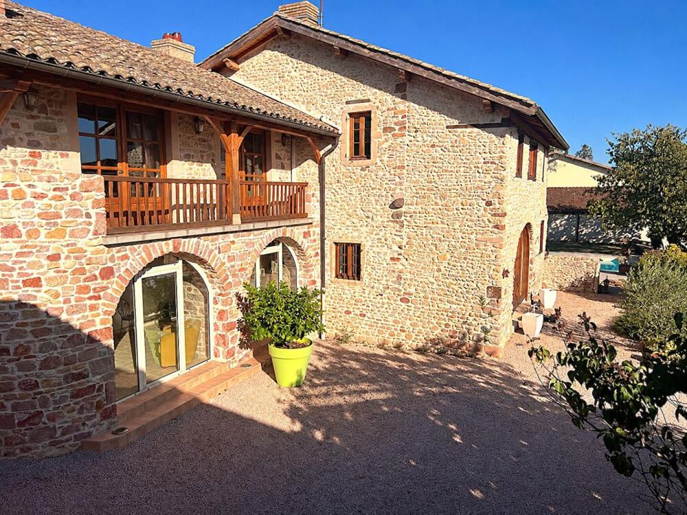 Vente Maison LANCIE - PROPRIETE ANCIENNE 272m2  sur 1413 m2 de terrain avec piscine Lancie