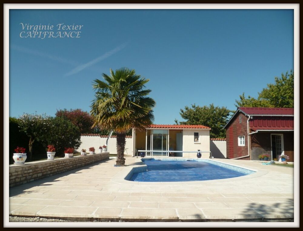 Vente Maison Dpt Charente Maritime (17),  vendre SAINT JEAN D'ANGELY maison P9 de 210m habitables sur 2000m de terrain avec piscine Saint jean d angely