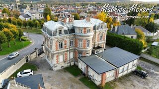  Immeuble à vendre 15 + pièces 451 m²