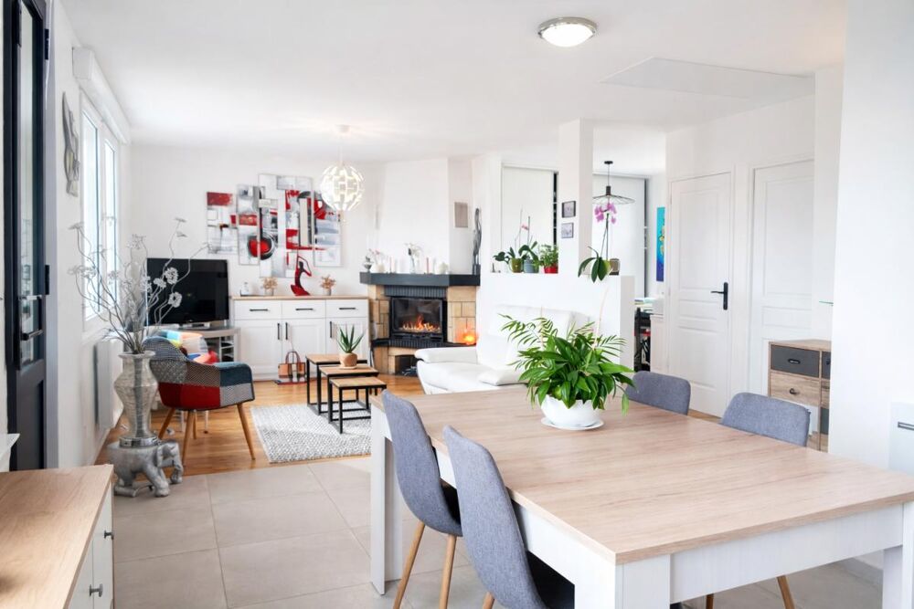 Merdrignac : Maison 102 m2, Terrain avec dépendances