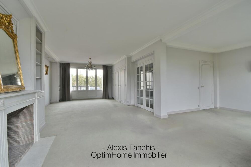 Vente Appartement LILLE CENTRE – SQUARE FOCH – 123 M² – 3 CHAMBRES – ASCENSEUR – PARKING – BALCONS Lille