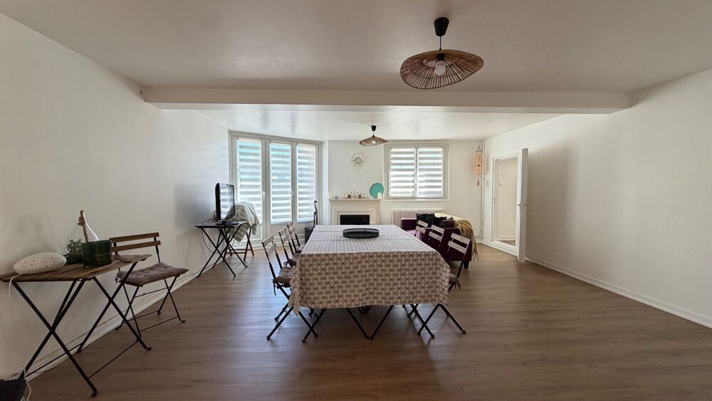 Vente Propriété/Château Maison de charme rénovée - SAINT LAURENT D'ARCE 208m2 habitables, 6 chambres et 4 salles d'eau Saint laurent d arce