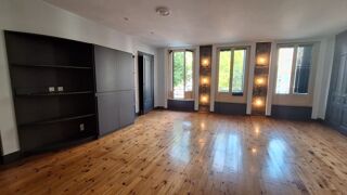  Appartement à louer 3 pièces 75 m²