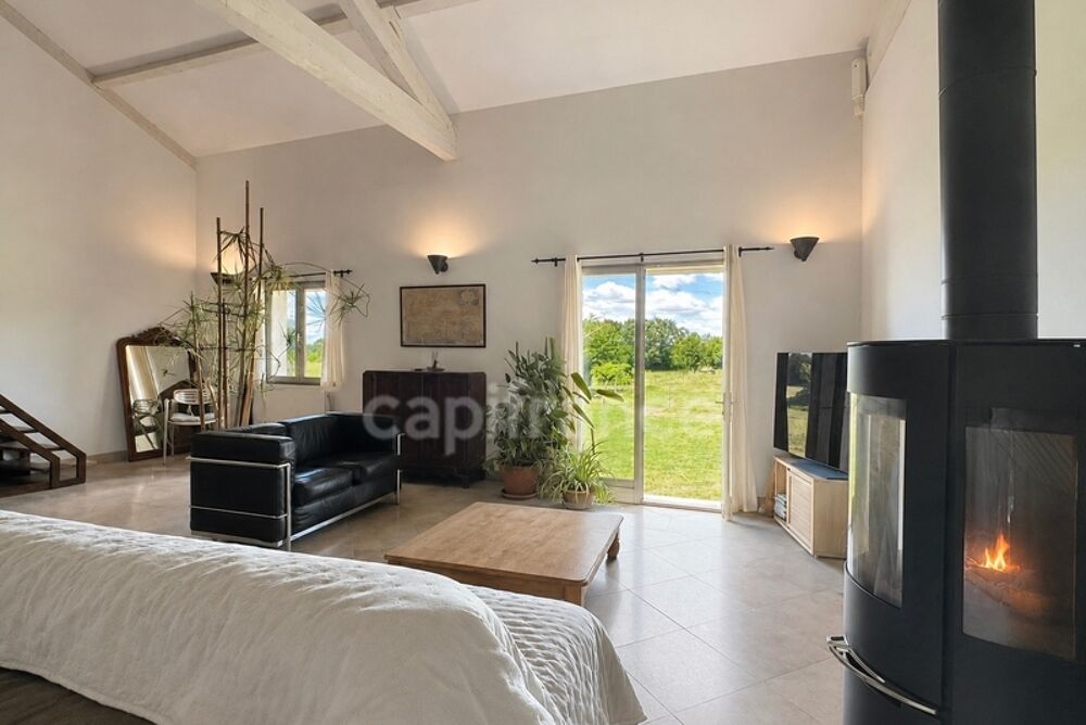 Maison de caractère 202 m² - 5 chambres - Terrain 2750 m²