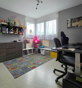  Appartement à vendre 5 pièces 96 m²