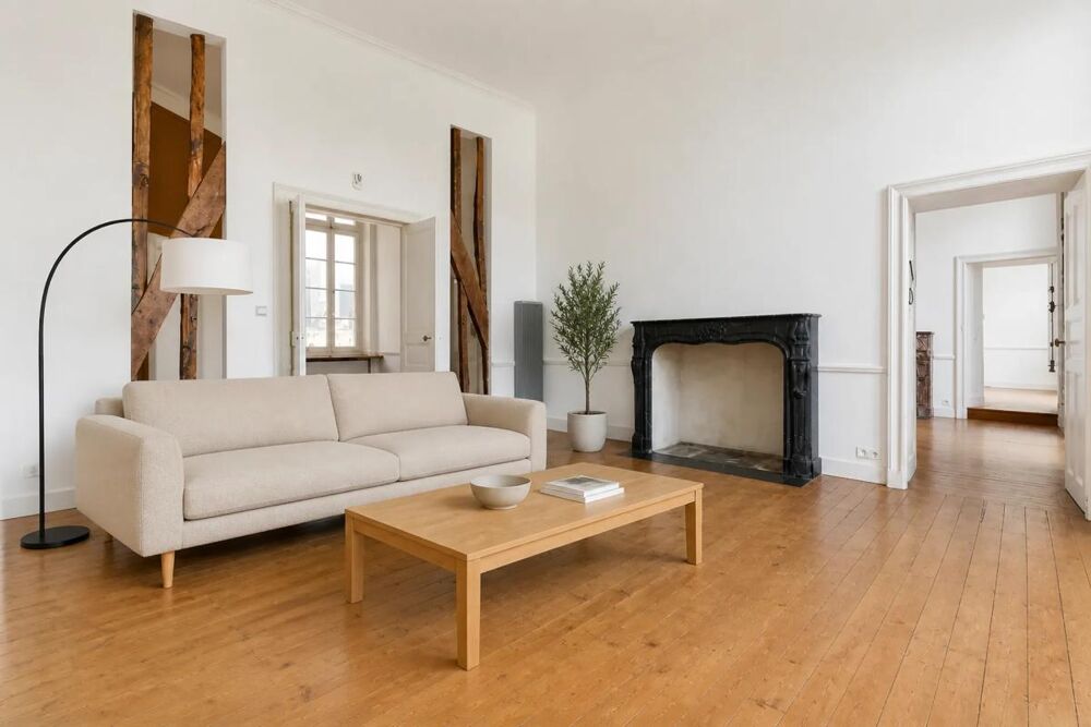 Appartement T4 spacieux avec 2 chambres - 127 m² - Nantes centre