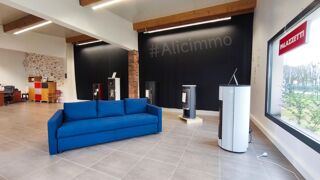  Immeuble à vendre 3 pièces 258 m²