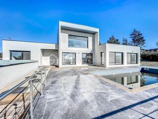  Maison � vendre 6 pi�ces 198 m�