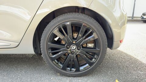 Clio IV 1.2 TCe 120 EDC Initiale Paris 2016 occasion 69400 Villefranche Sur Saone