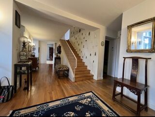  Propriété/château à vendre 7 pièces 282 m²