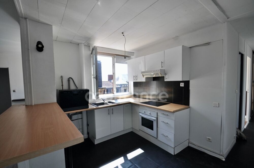 Vente Appartement Dpt Seine Maritime (76), à vendre Proche Rouen Appartement 3 pièces 76 m² au 4ème et dernier étage, sud. Cave Elbeuf