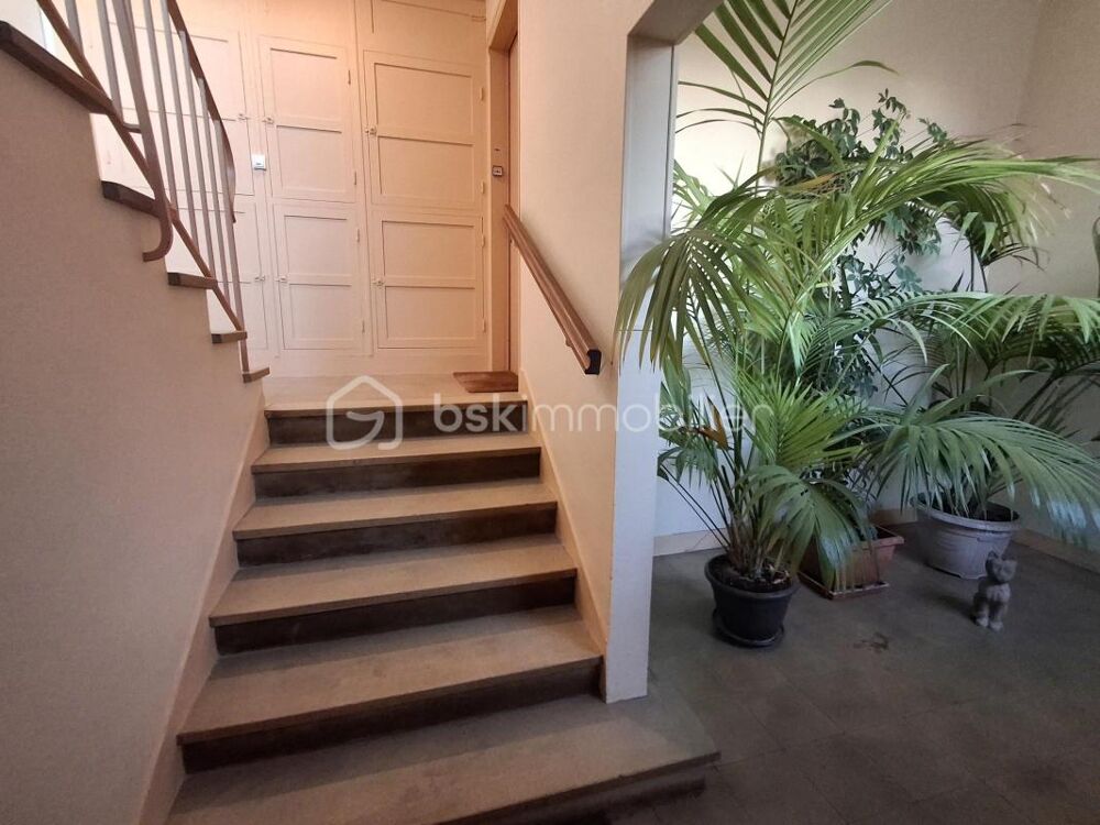 ***APPARTEMENT 56M2 2CHAMBRES REFAIT A NEUF AVEC BALCON, CAVE, BOX PARKING PRIVATIF DIEPPE***