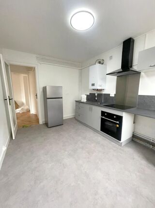  Appartement à louer 3 pièces 56 m²
