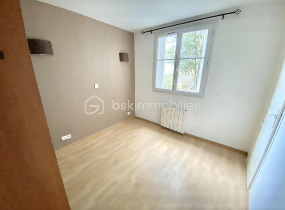 Location Appartement 3 PIECES dans petite copropriété de 6 appartements Fontenay sous bois