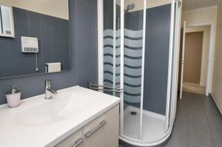  Appartement à vendre 4 pièces 81 m²