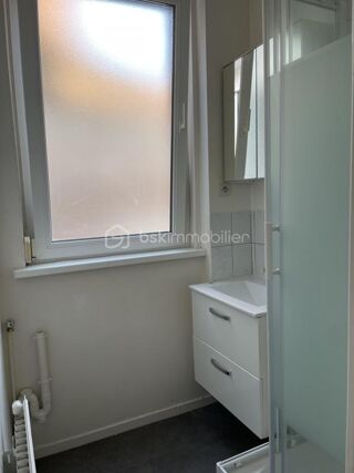  Immeuble � vendre 7 pi�ces 220 m�