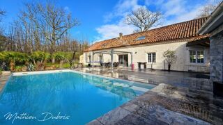  Maison à vendre 8 pièces 254 m²