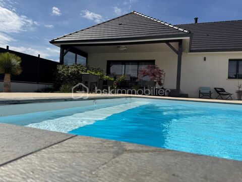   Maison de plain-pied avec habitation ind�pendante, piscine chauff�e et vue sur les Pyr�n�es(DPE en A) Maison - 8 pi�ce(s) - 184 m�