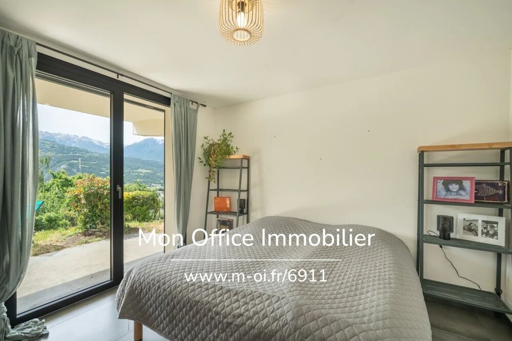 à vendre  Villa Embrun (05200)