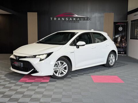 Toyota Corolla 1.8 VVT-i 16V GPS 122 HSD CVT 98 cv Bo&icirc;te auto DYNAMIC 2020 occasion Venansault 85190