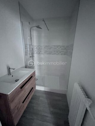  Appartement � vendre 5 pi�ces 75 m�