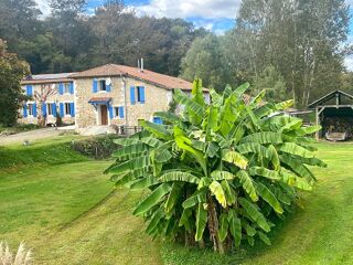  Propri�t�/ch�teau � vendre 15 + pi�ces 400 m�