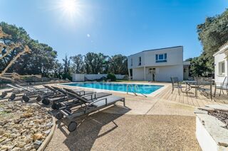  Maison à vendre 9 pièces 330 m²