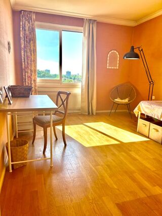  Appartement à louer 1 pièce 14 m²