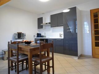  Appartement à louer 3 pièces 68 m²
