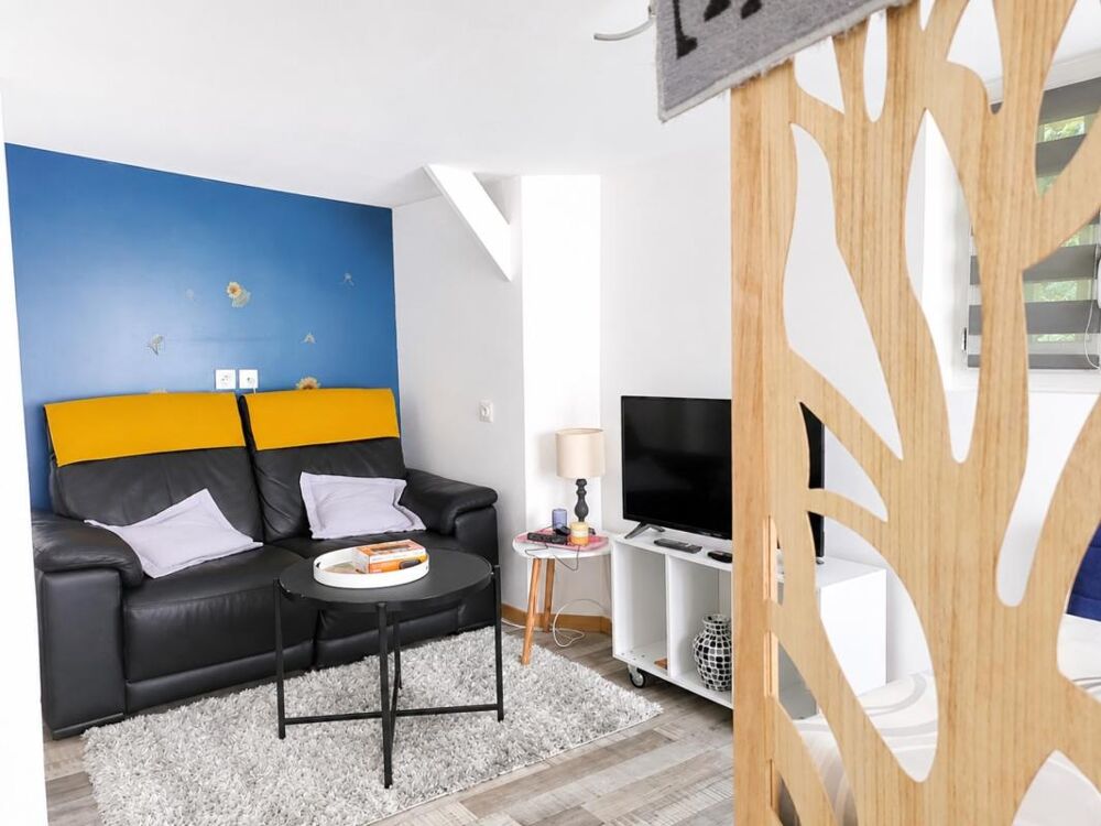 Vente Immeuble Propriété de rapport - cinq appartements loués meublés - rentabilité 8,6 % - Bernay Bernay